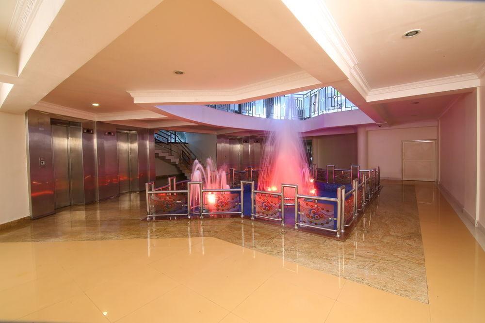 נדומבסרי Atlas Airport Hotel Apartment מראה חיצוני תמונה