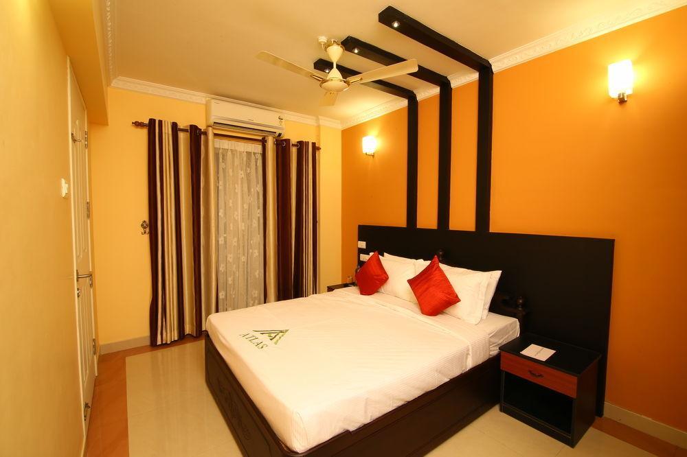 נדומבסרי Atlas Airport Hotel Apartment מראה חיצוני תמונה