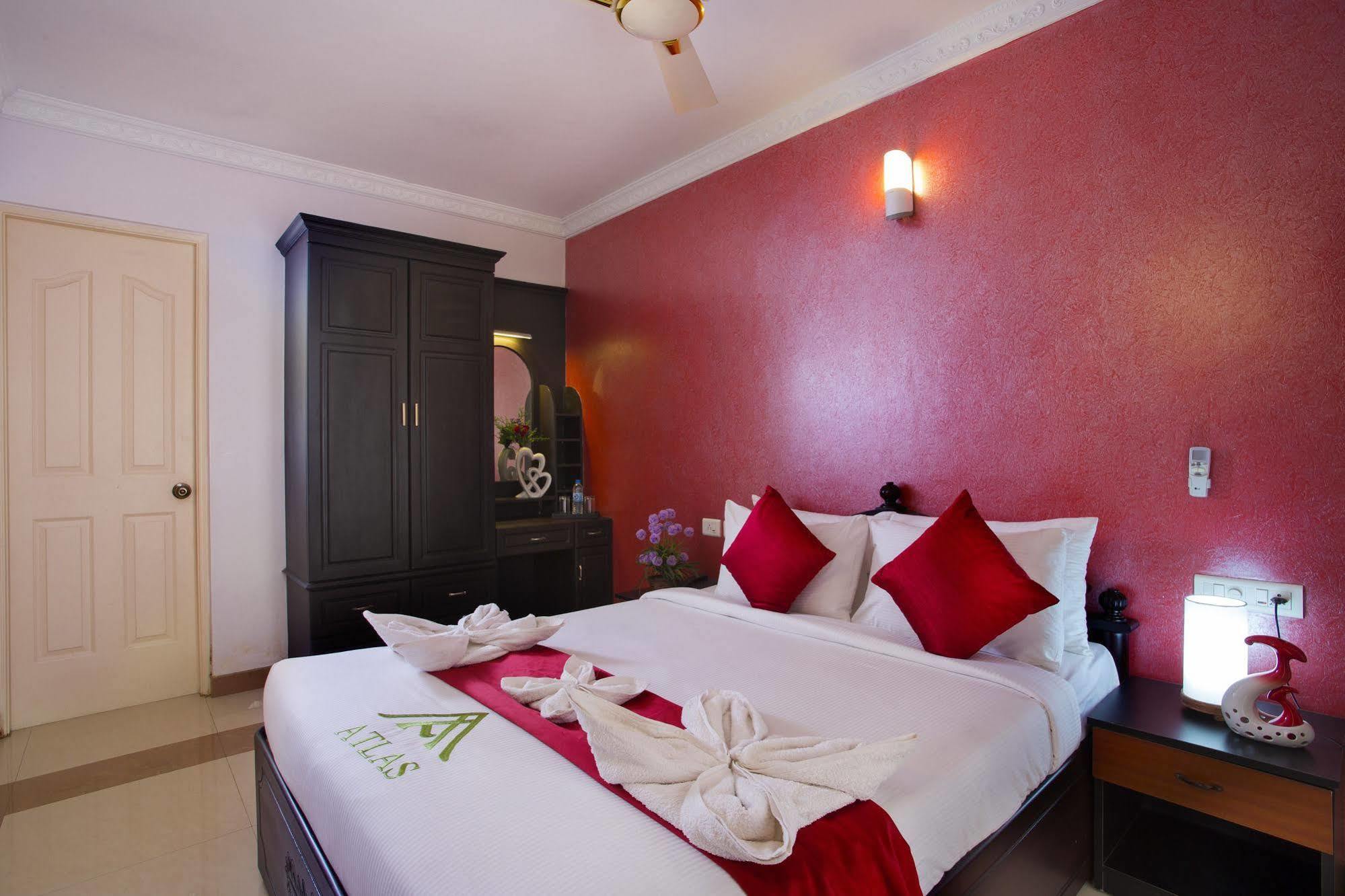 נדומבסרי Atlas Airport Hotel Apartment מראה חיצוני תמונה