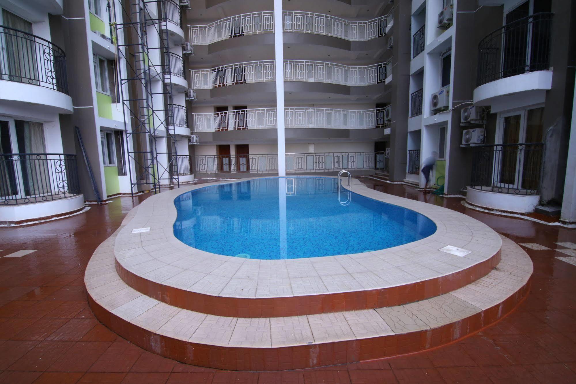נדומבסרי Atlas Airport Hotel Apartment מראה חיצוני תמונה